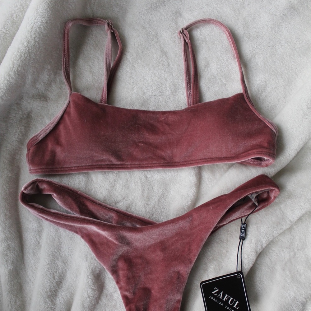 BRAND NEW (**TAGS**) Velvet Rose Bikini Set